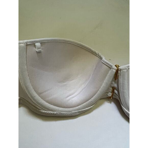 Victoria's Secret Women's Strapless Jeweled Embellished Bikini Top White SZ 34C - Picture 7 of 10